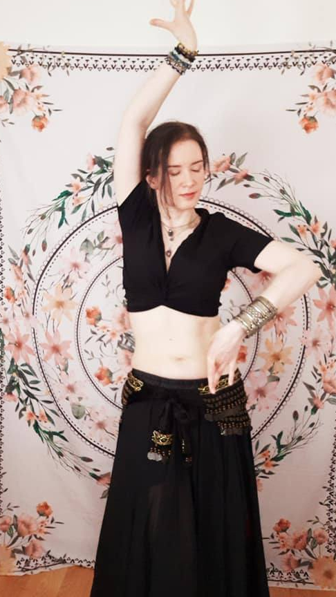 6.11.22 Belly dance Crop